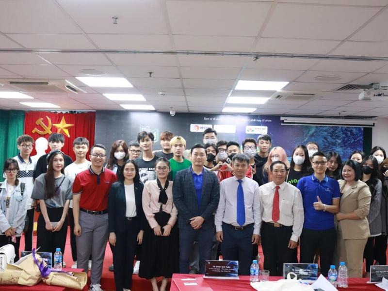 Ảnh hoạt động 1