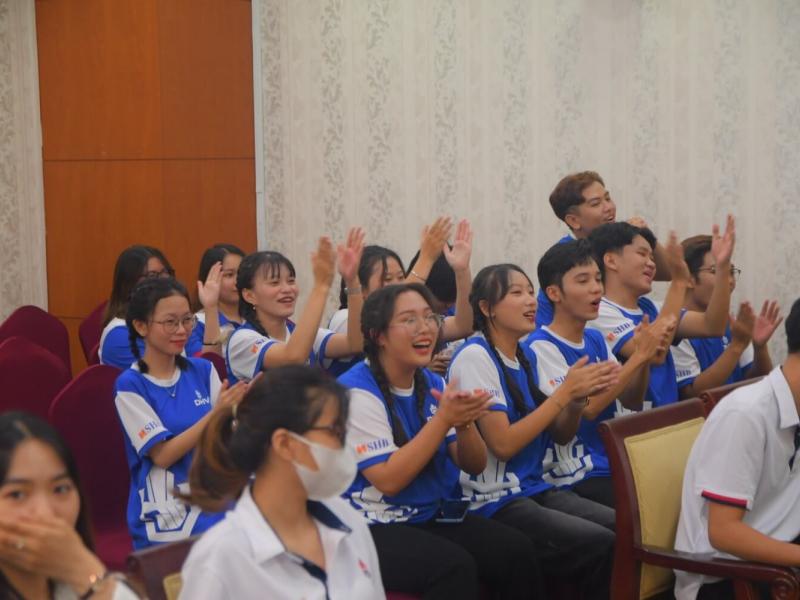 Ảnh hoạt động 4