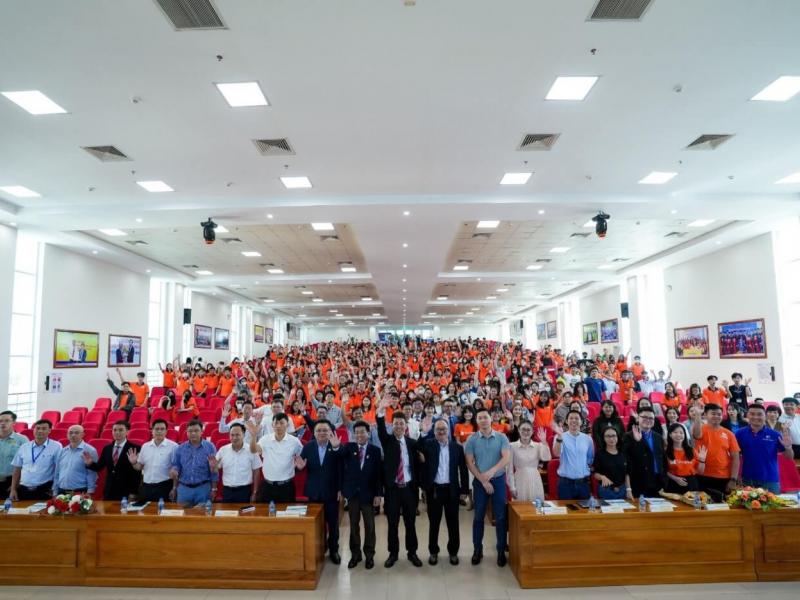 Ảnh hoạt động 2